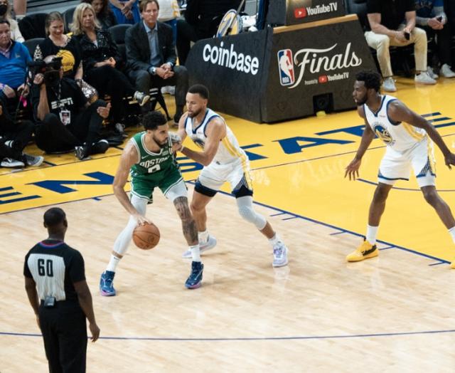 v体育-低迷后反弹已是常规操作 獭兔期待G2找回进攻手感